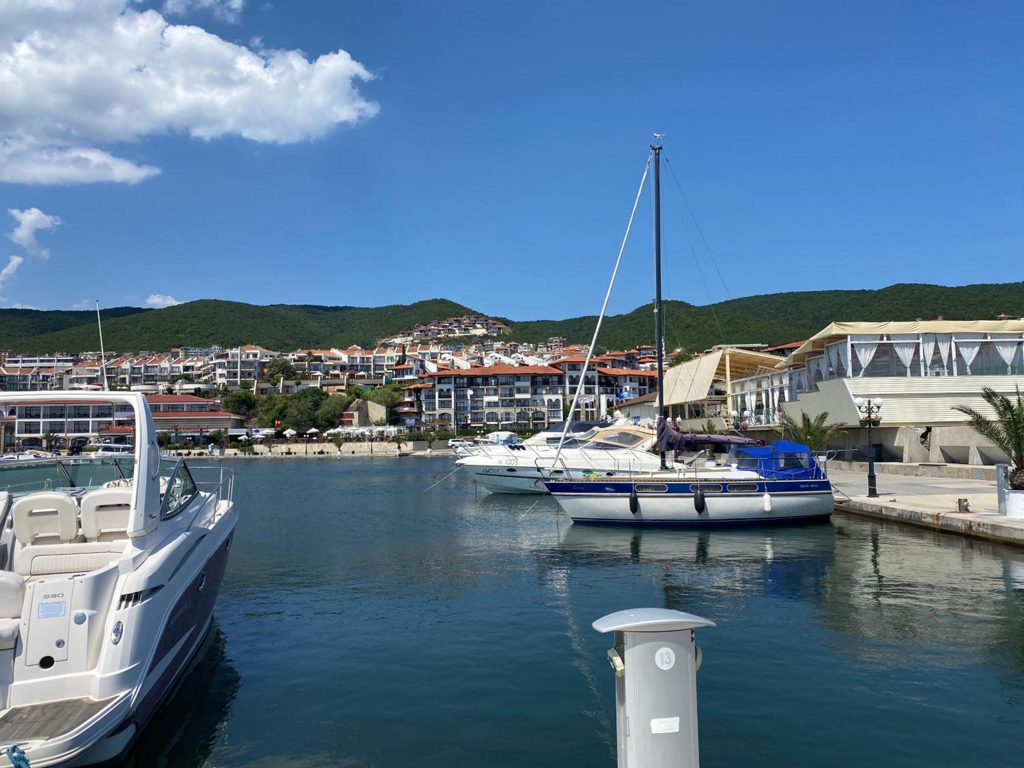 Marina Bay 22 Apartment Sveti Vlas Dış mekan fotoğraf