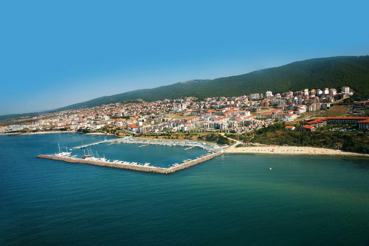 Marina Bay 22 Apartment Sveti Vlas Dış mekan fotoğraf
