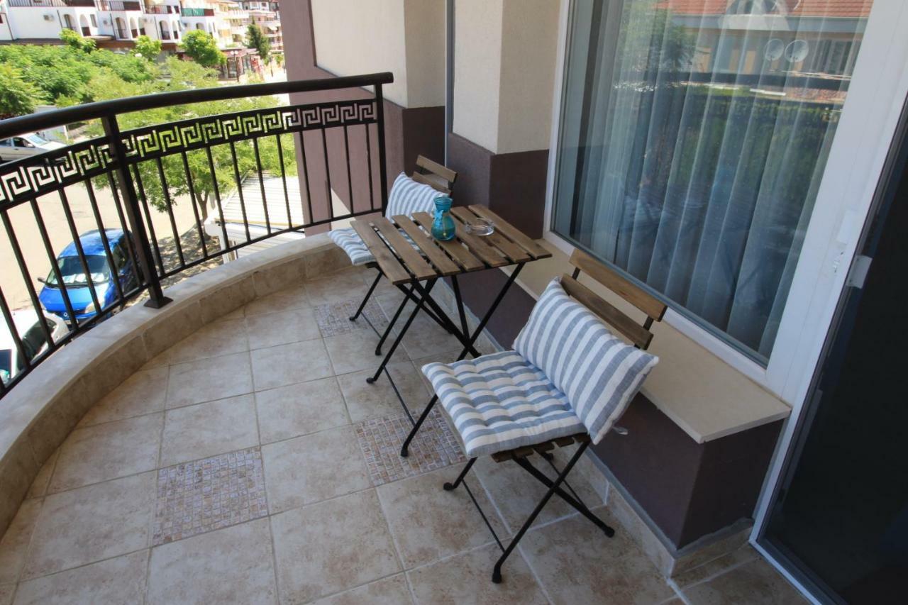 Marina Bay 22 Apartment Sveti Vlas Dış mekan fotoğraf
